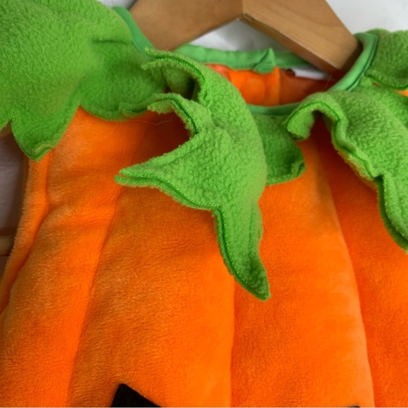 Hallow’s Eve Pumpkin Costume Soft Puffy Infant 6-9 Months Orange Green Halloween - Picture 3 of 9